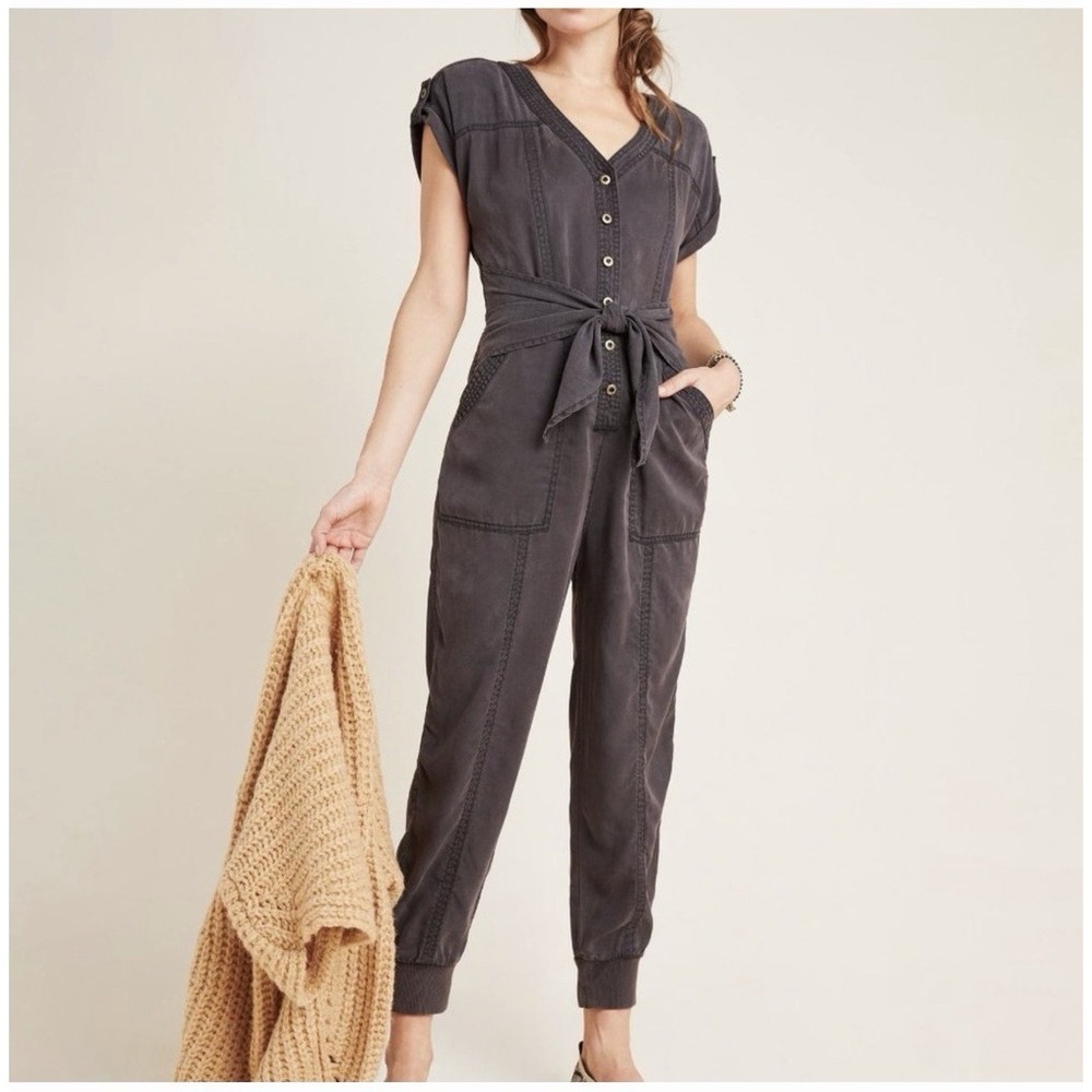 Anthropologie Women's Washed Black Jogger Jumpsuit Tie Front City Preppy Size 6